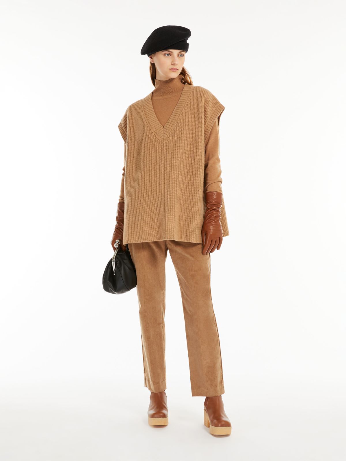 Weekend Max Mara MARRUCA Pantaloni in velluto a coste