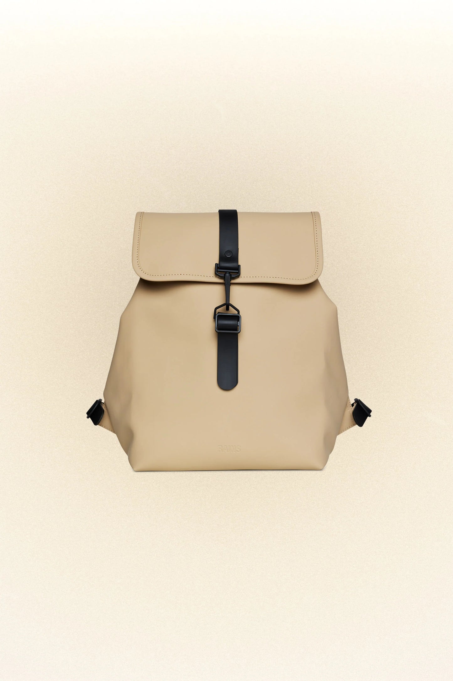 RAINS 13040 Bucket Backpack