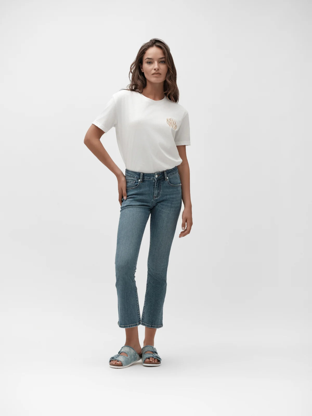 White Wise Jeans flare slim medium waist PE25