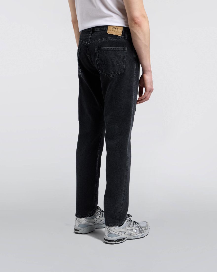 EDWIN Regular Tapered Jeans