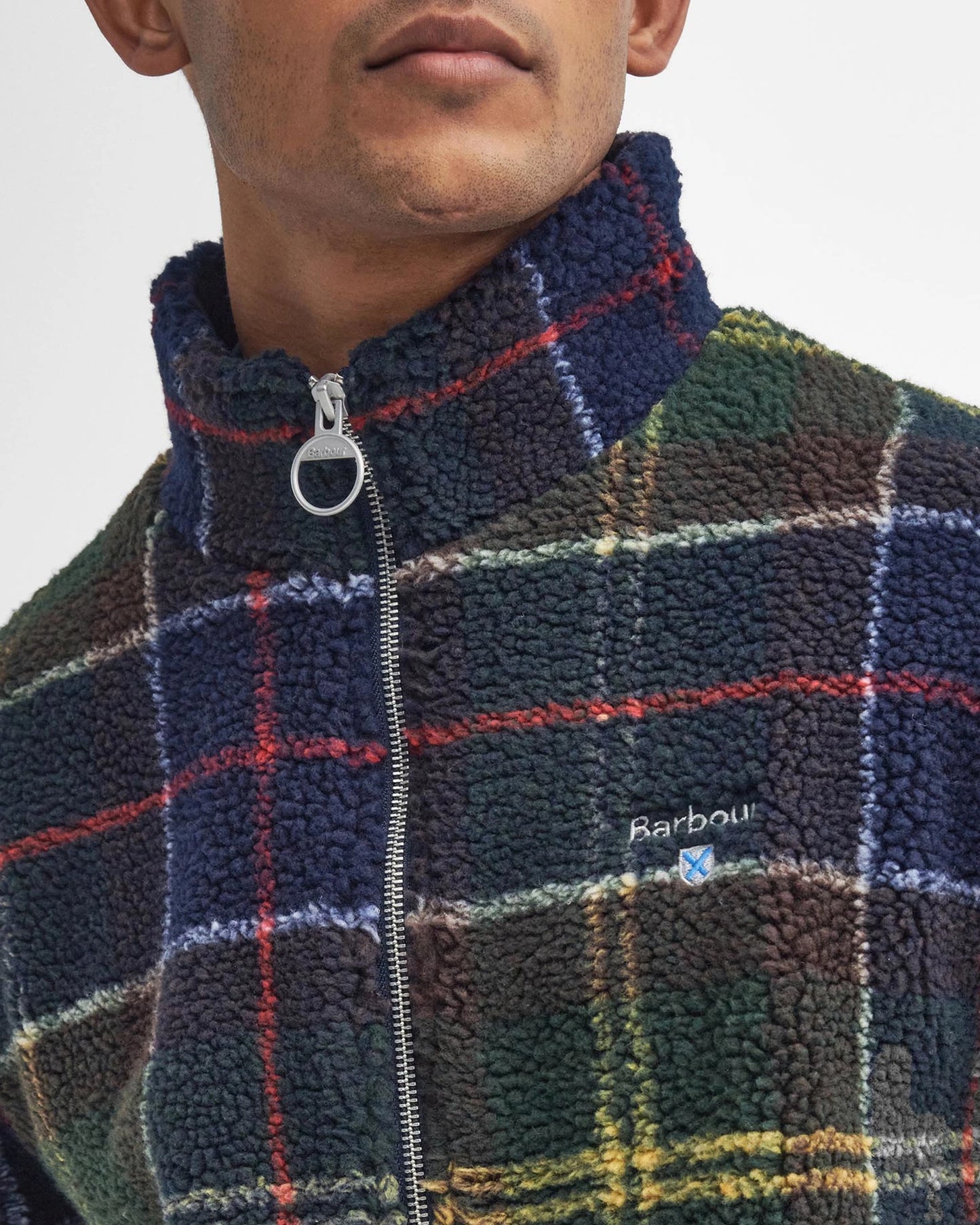 Barbour Pile Sherpa con Motivo Tartan