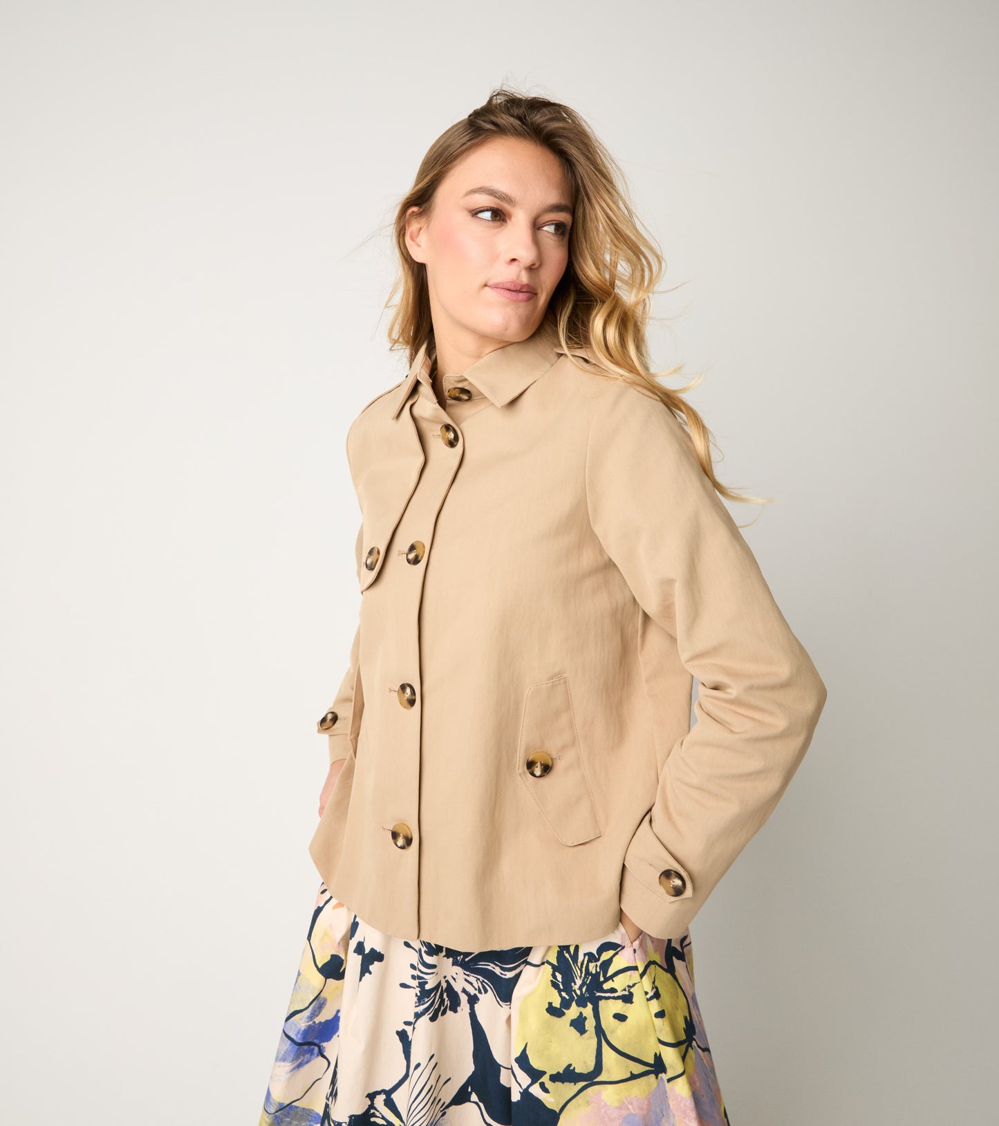 Alessia Santi - Trench corto con bottoni cappuccino