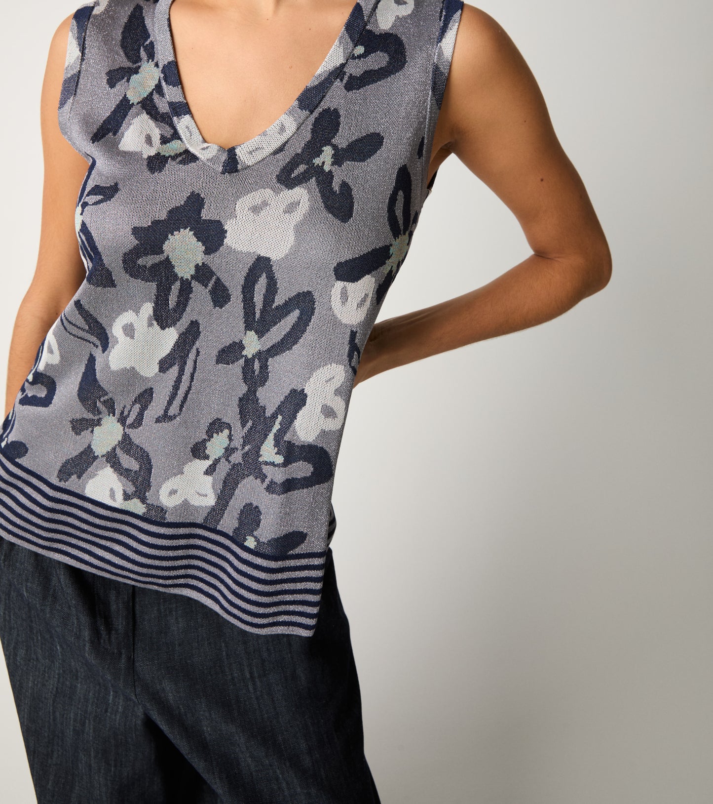 Alessia Santi - Top jacquard con scollo a V silver