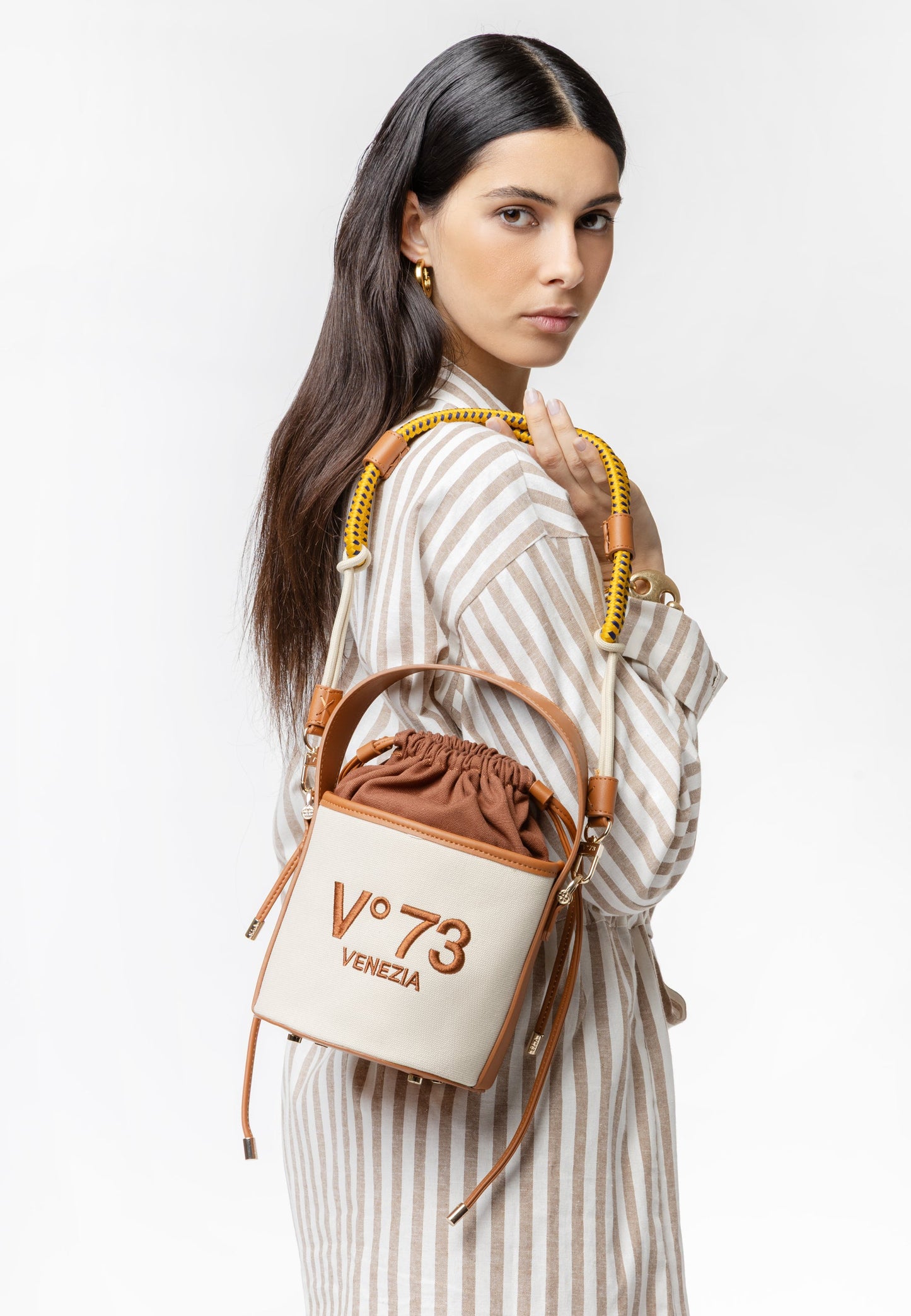 V73 Secchiello Responsible Off White / Cuoio