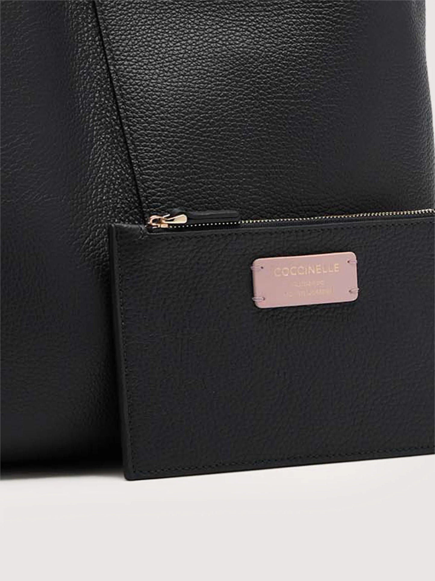 COCCINELLE C-Easy