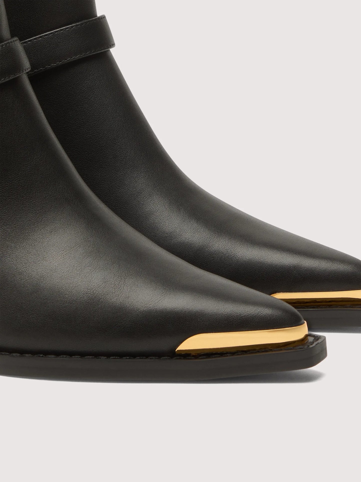 Coccinelle Connie Cow Hide