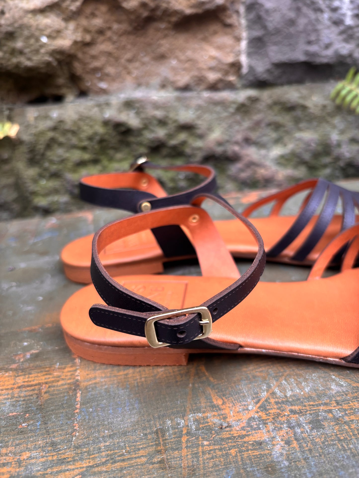 LUIS ANNE Sandalo flat/ragno