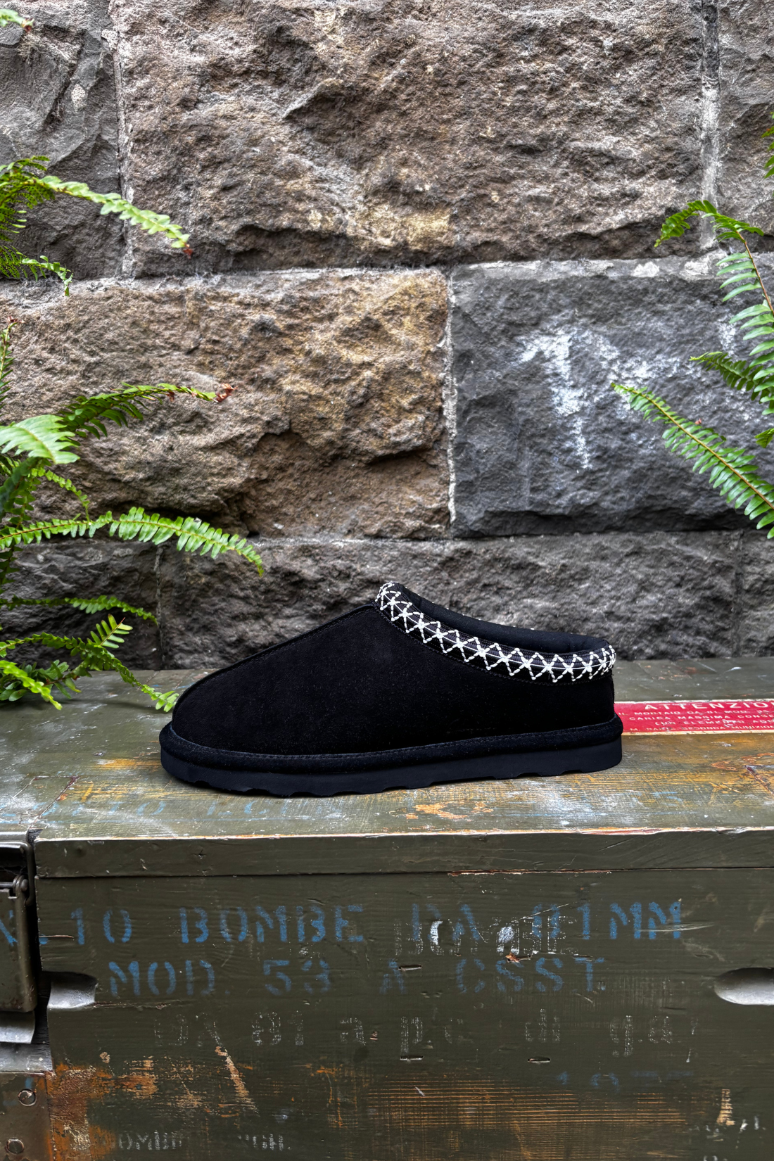 CLARKS LB0572C00 Mukluk Baso black