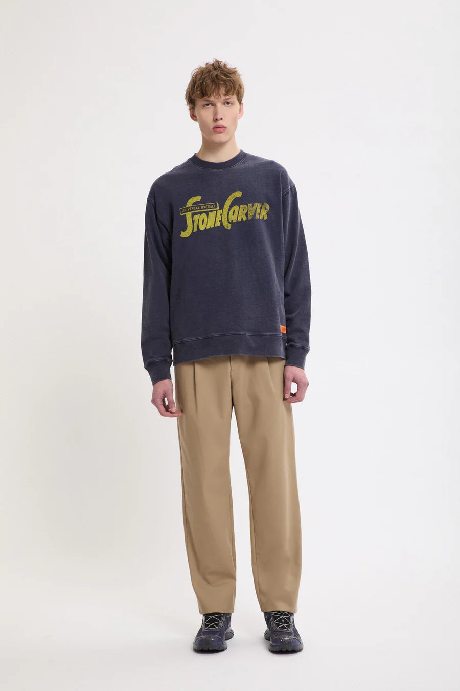 UNIVERSAL Pantaloni wash