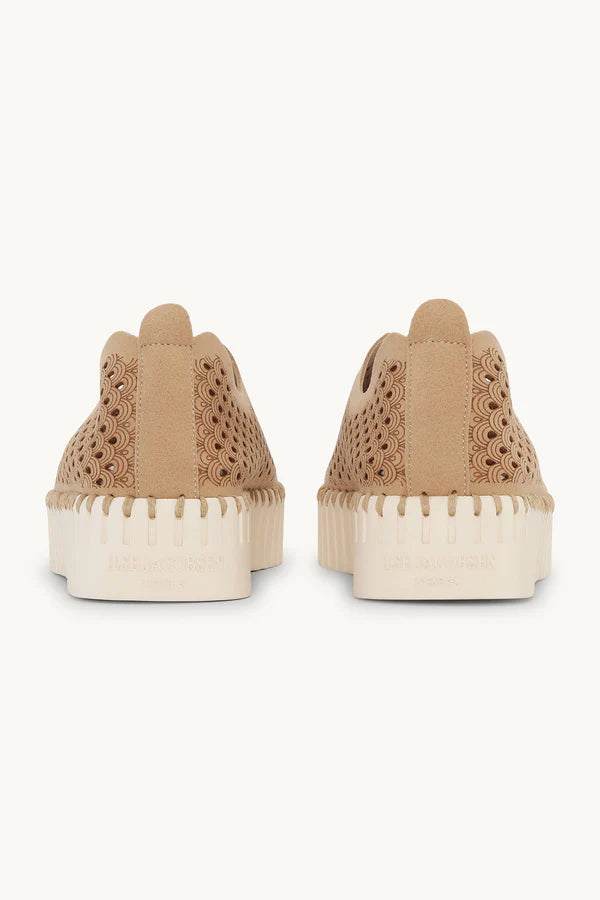 ILSE JACOBSEN TULIP PLATFORM
