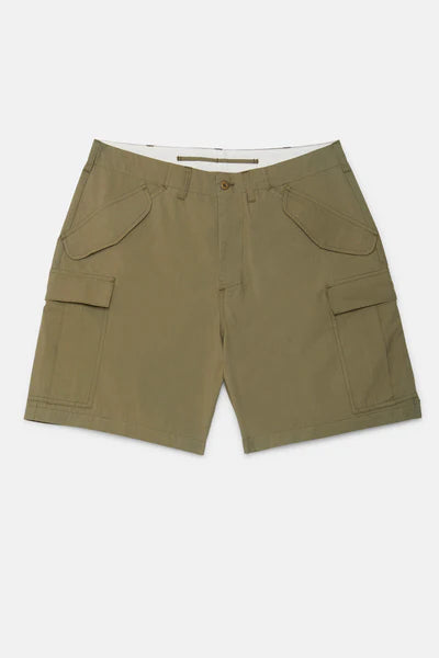 UNIVERSAL CARGO SHORTS