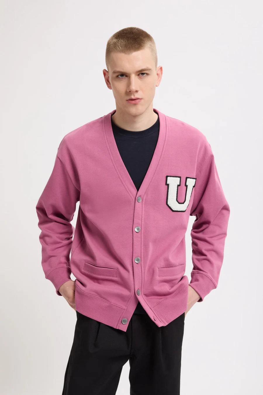 UNIVERSAL CARDIGAN