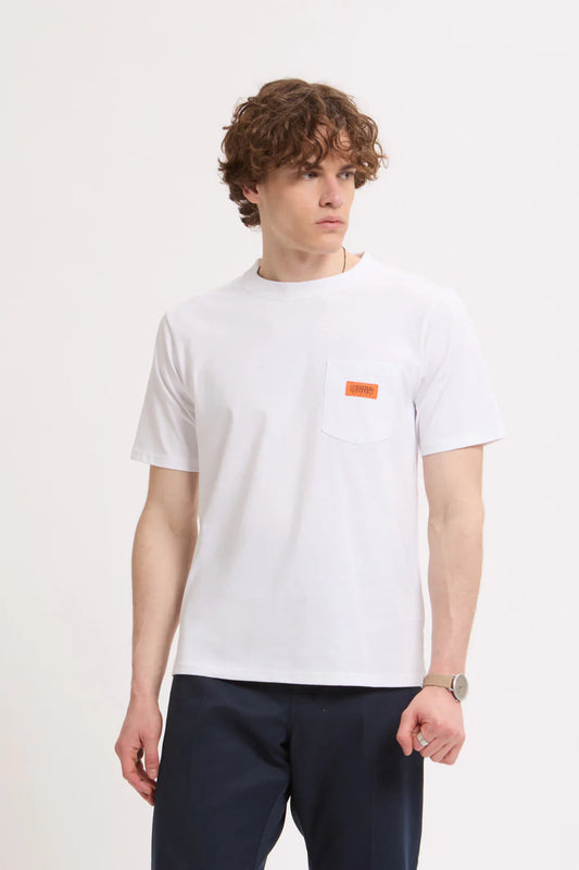 UNIVERSAL T-shirt con tasca