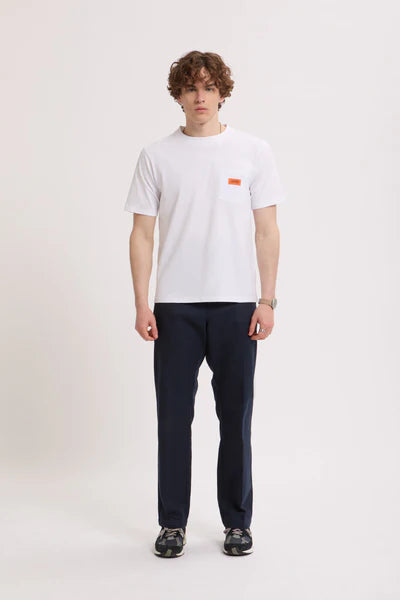 UNIVERSAL T-shirt con tasca