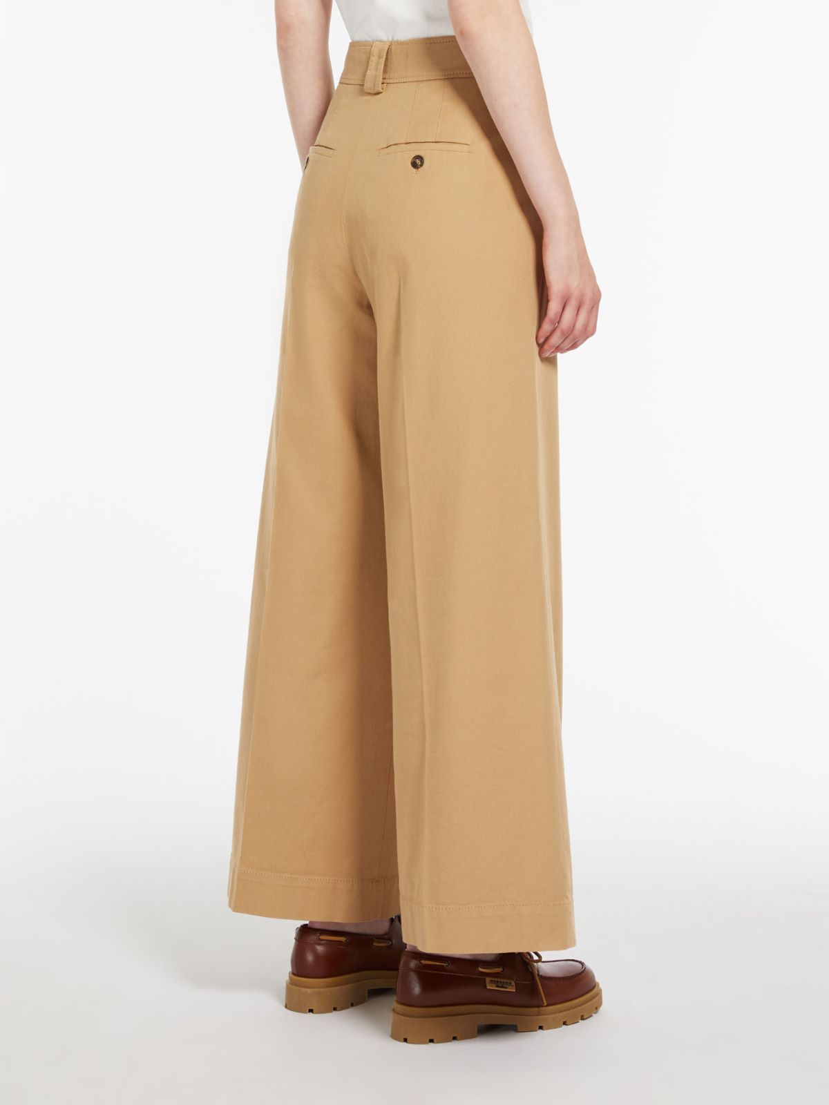 WeekEnd Max Mara pantalone ampio in cotone