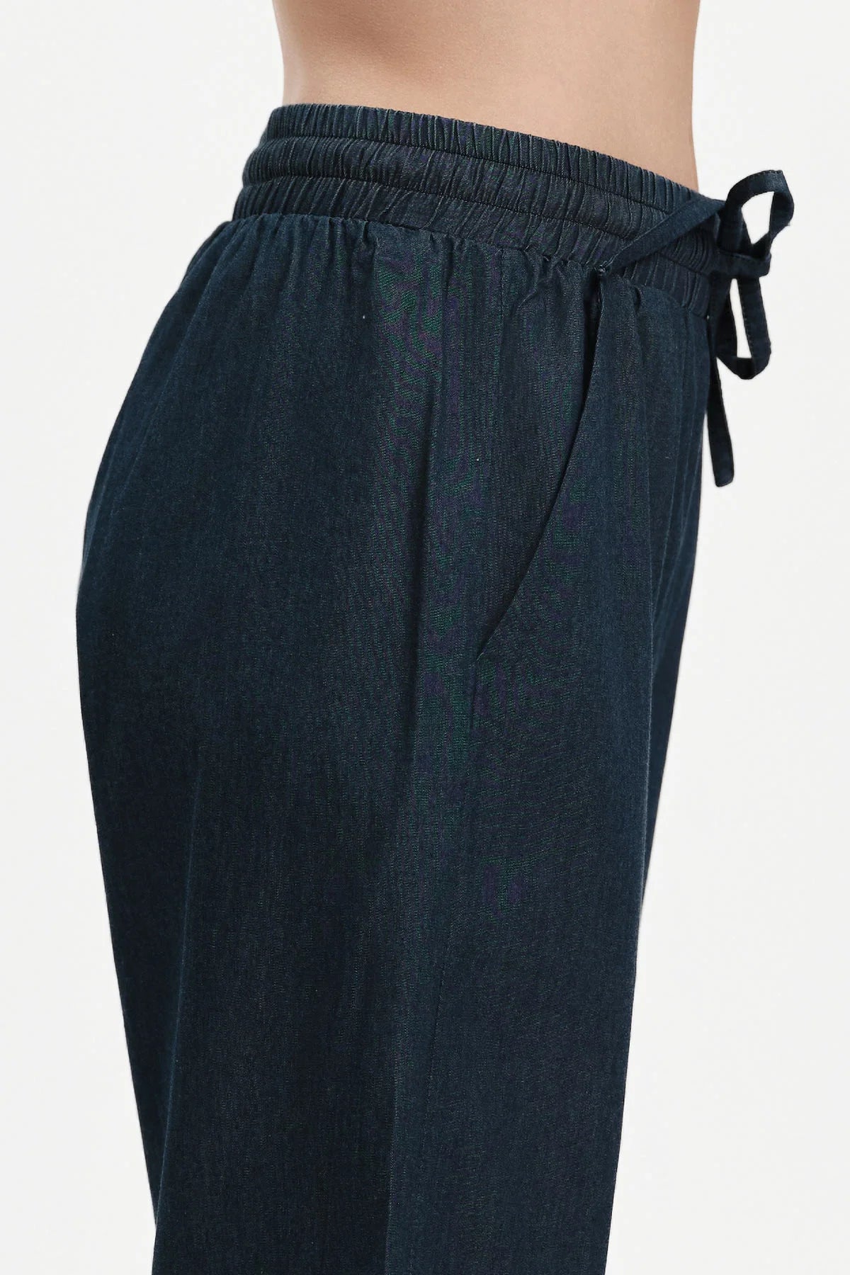WHITE WISE PANTALONI MIDI IN CHAMBRAY CON RISVOLTO E COULISSE