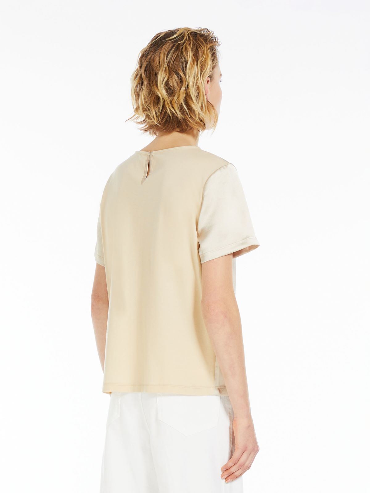 WeekEnd Max Mara t-shirt in raso tecnico e jersey