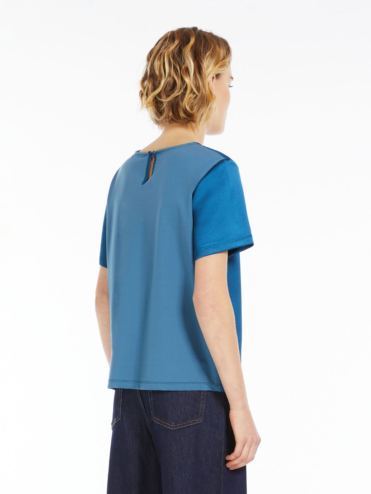WeekEnd Max Mara t-shirt in raso tecnico e jersey