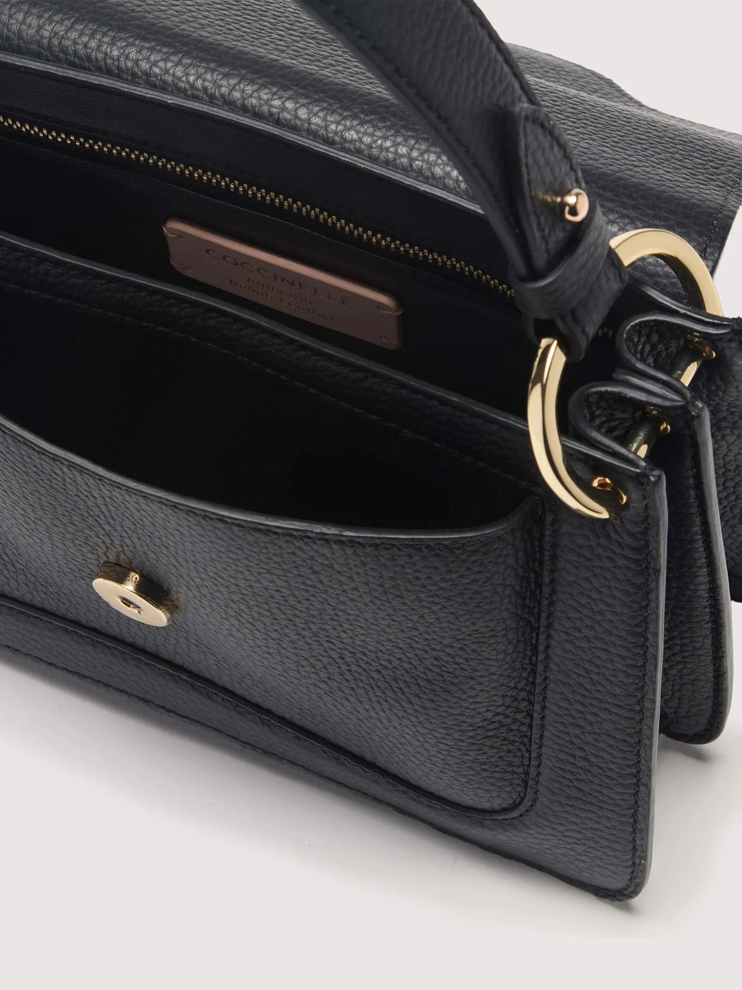 Coccinelle C-Me Small