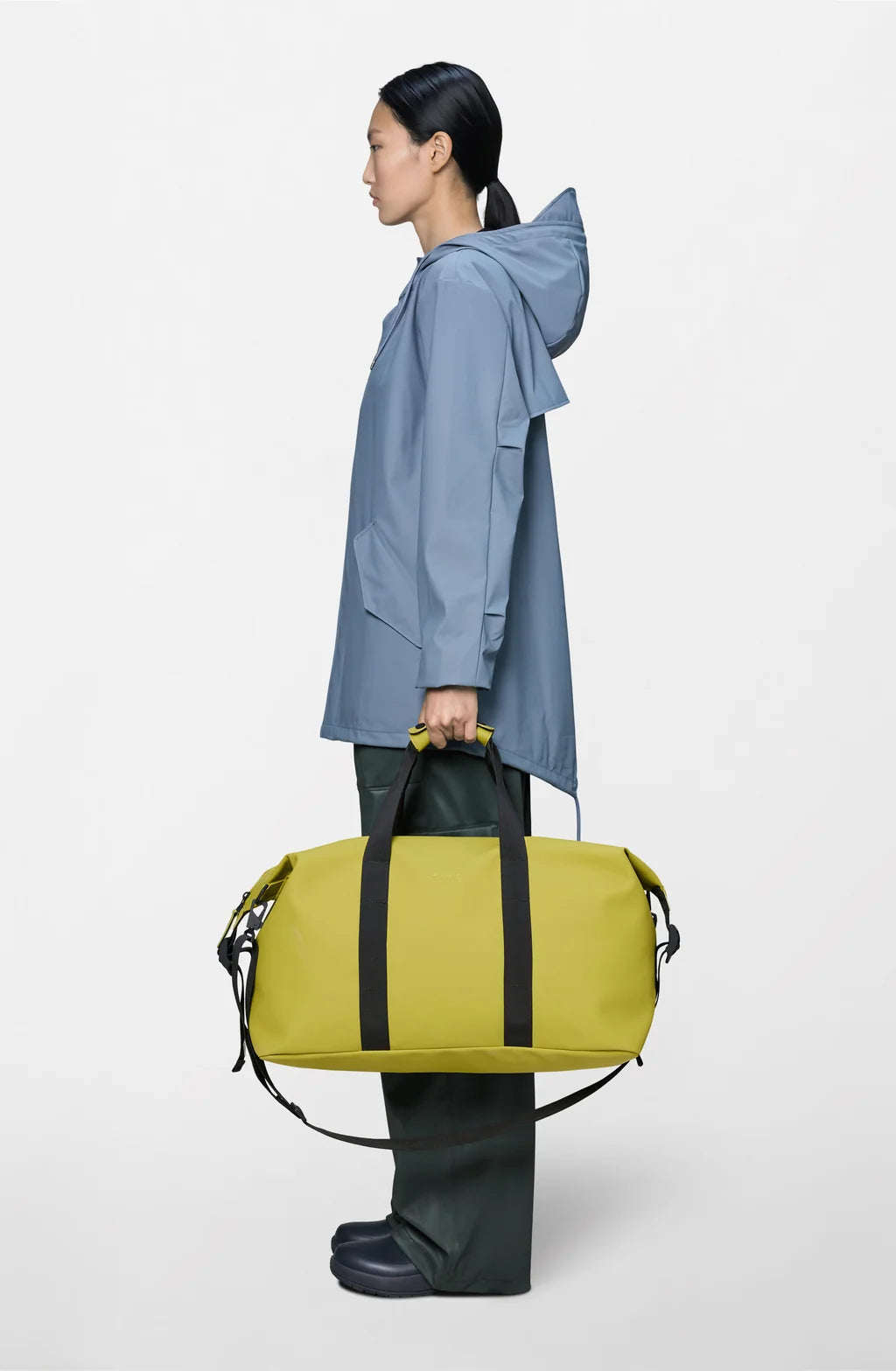 RAINS Hilo Weekend Bag